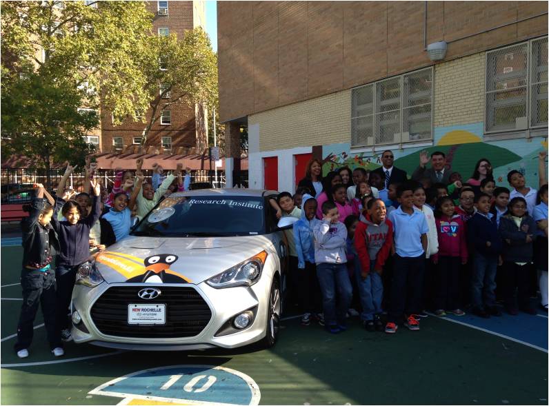 JiJi Veloster and Bronx students