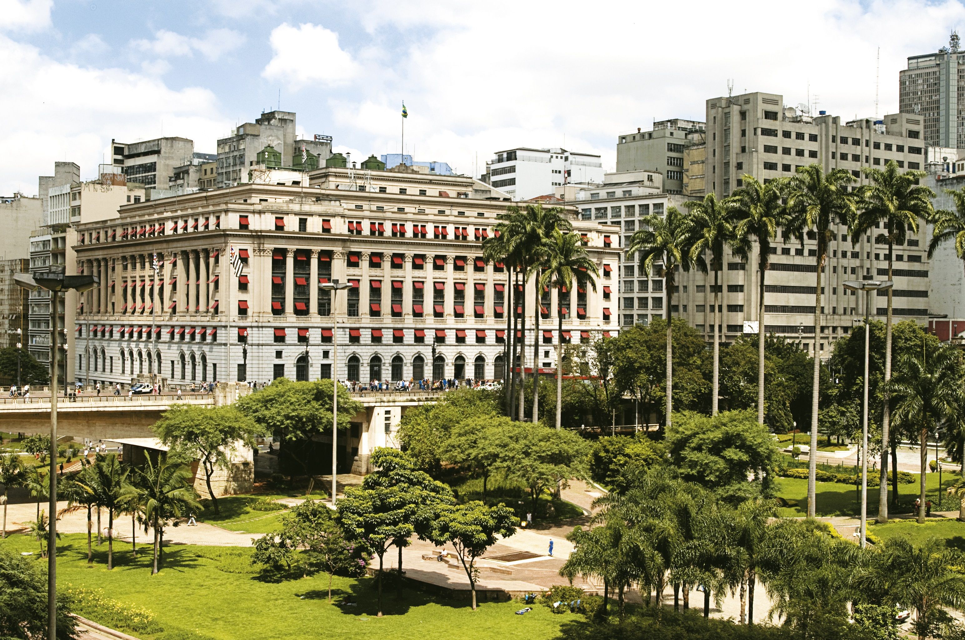 Shopping Light in the heart of downtown Sao Paulo