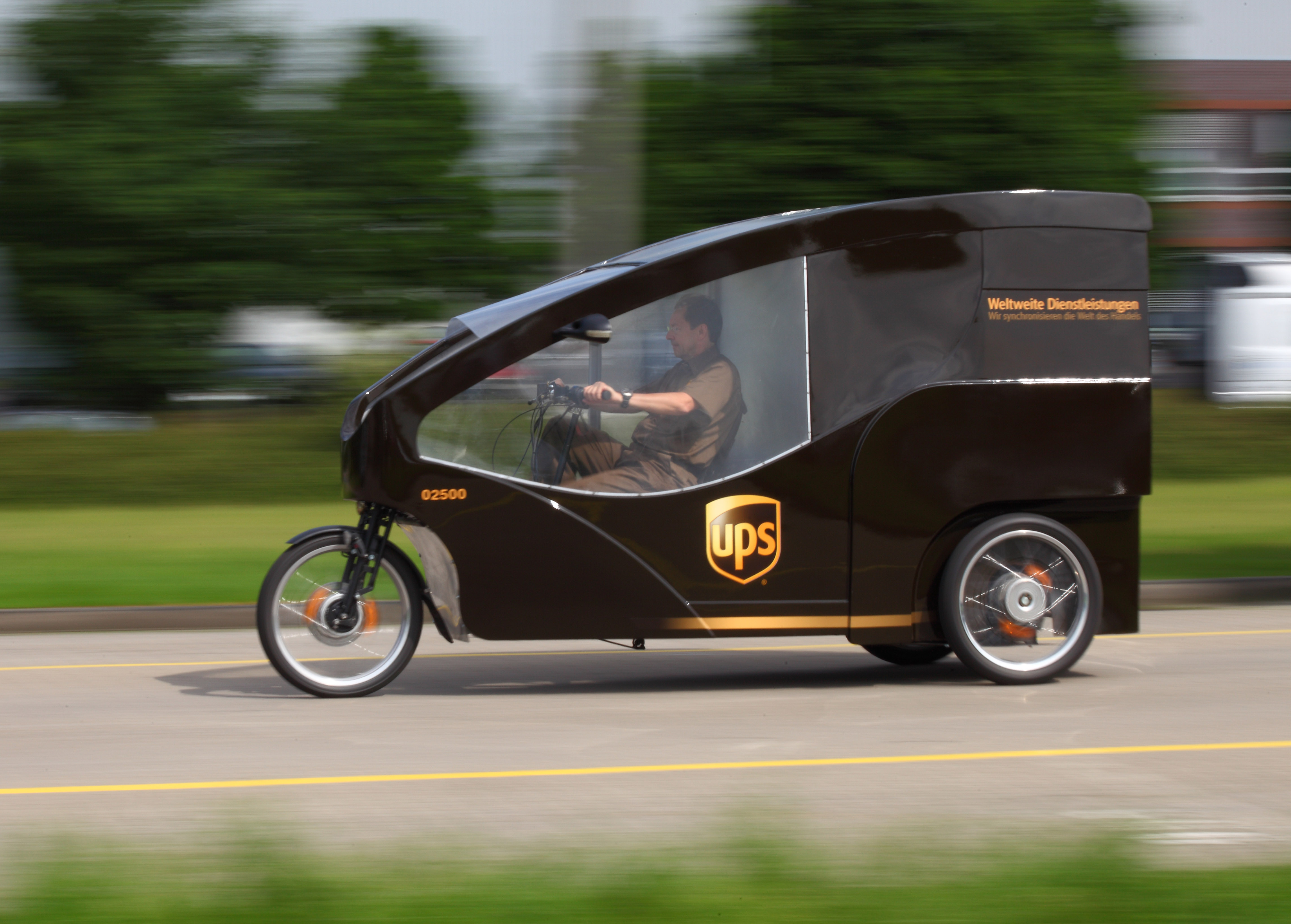 UPS cargo bike 