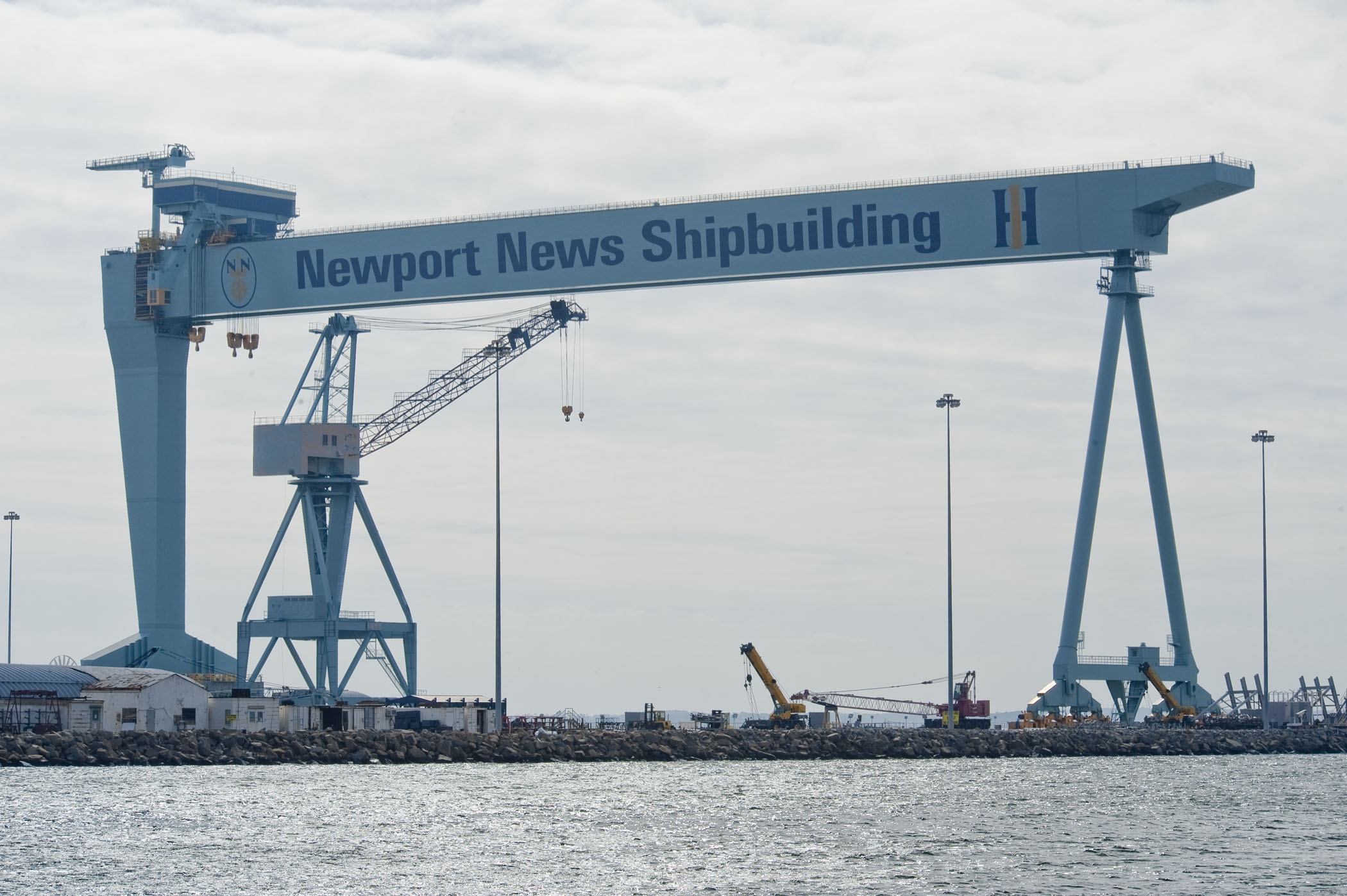 "Big Blue" gantry crane
