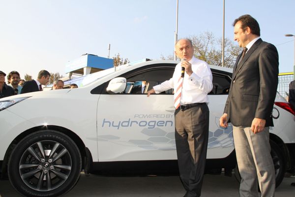 UNIDO-ICHET hydrogen fueling station