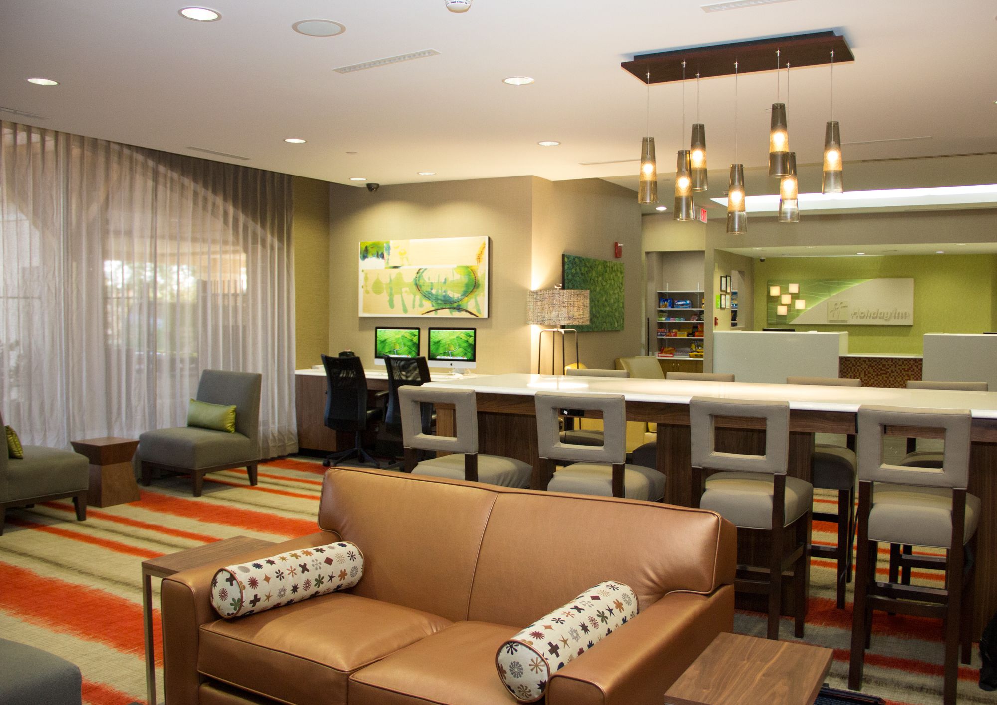 Holiday Inn Charlotte University Place
