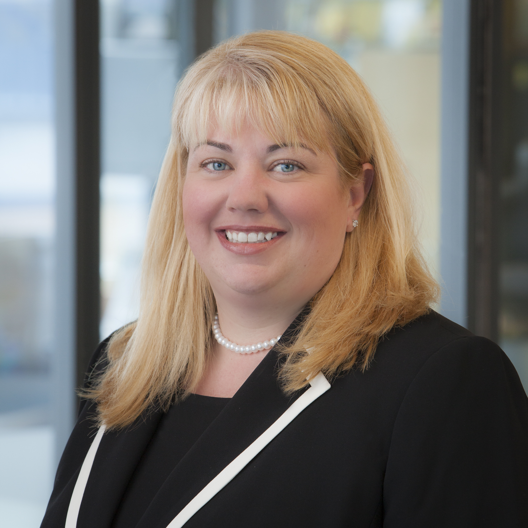 Michelle Link Named to HR Honor Roll 