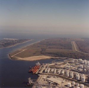 Bayport Industrial Complex