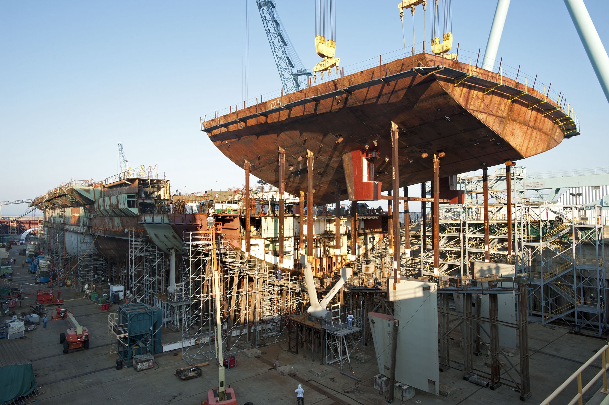 CVN 78 Stern Lift