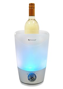 The new Epicureanist Quick Chill Ice Bucket is the first rotating, chilling ice bucket featuring color-changing LED lights and the ability to rapidly cool beverages in just 15 minutes. 