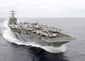 USS Carl Vinson at sea (d=25590)
