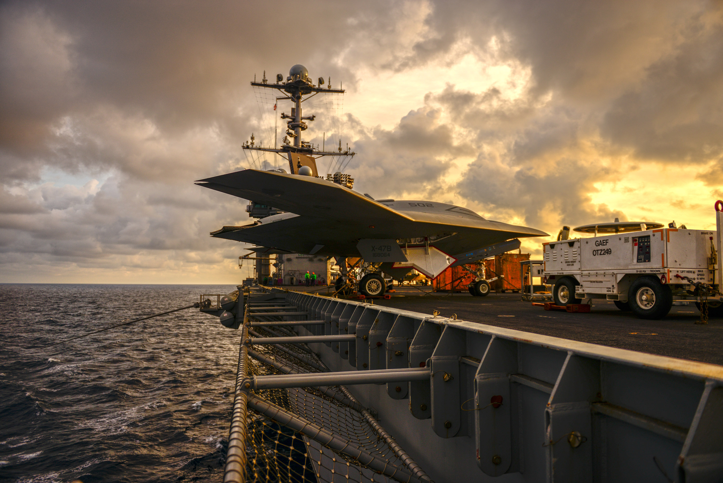 X-47B, CVN-75, Deck Handling Trials