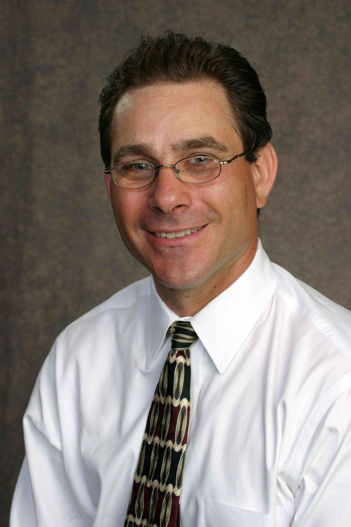 Dr. Kevin Kopp headshot