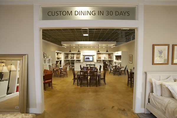 Custom_Dining_Workshop