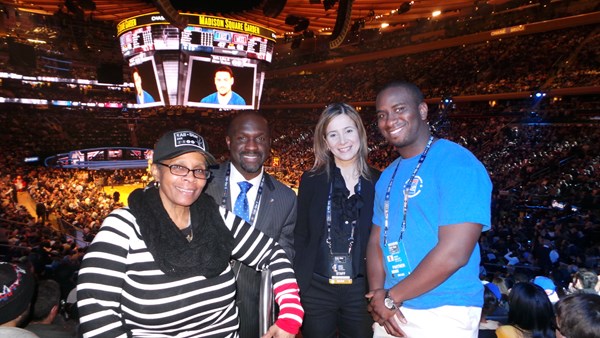 New York Knicks Responsible Fan Helen Settles at NBA All Star 2015
