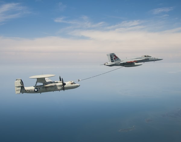 E-2C, aerial refueling