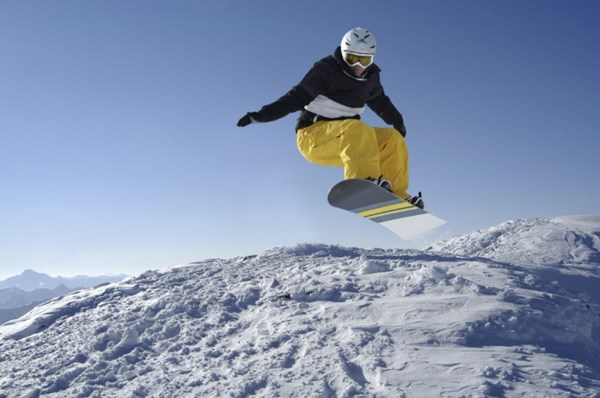 Snowboarding-9-105-725x481