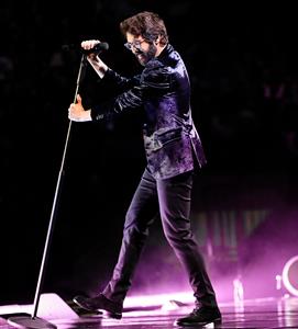 Josh Groban S Sold Out Bridges Concert From Madison Square Garden