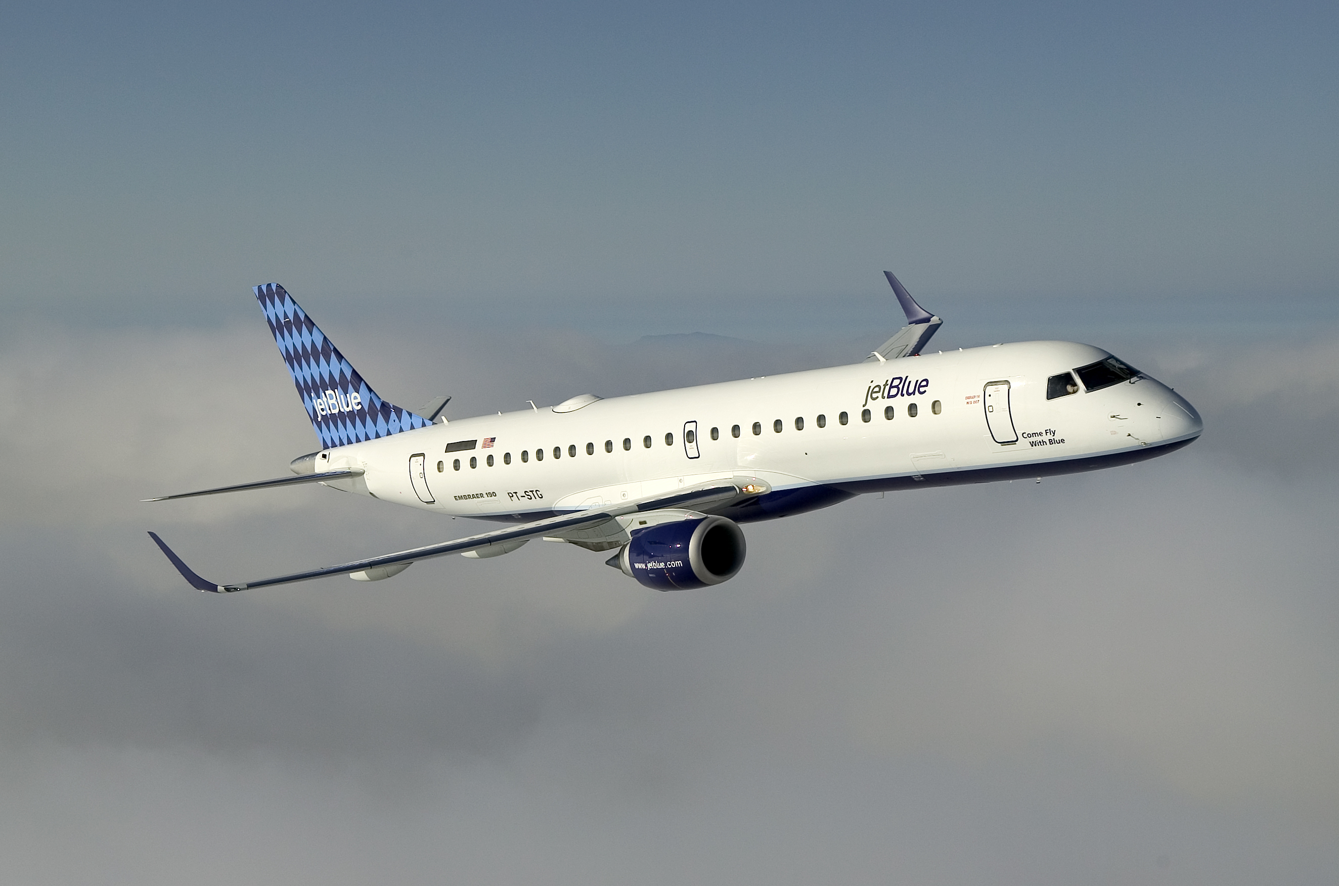 Embraer Unveiling (c)