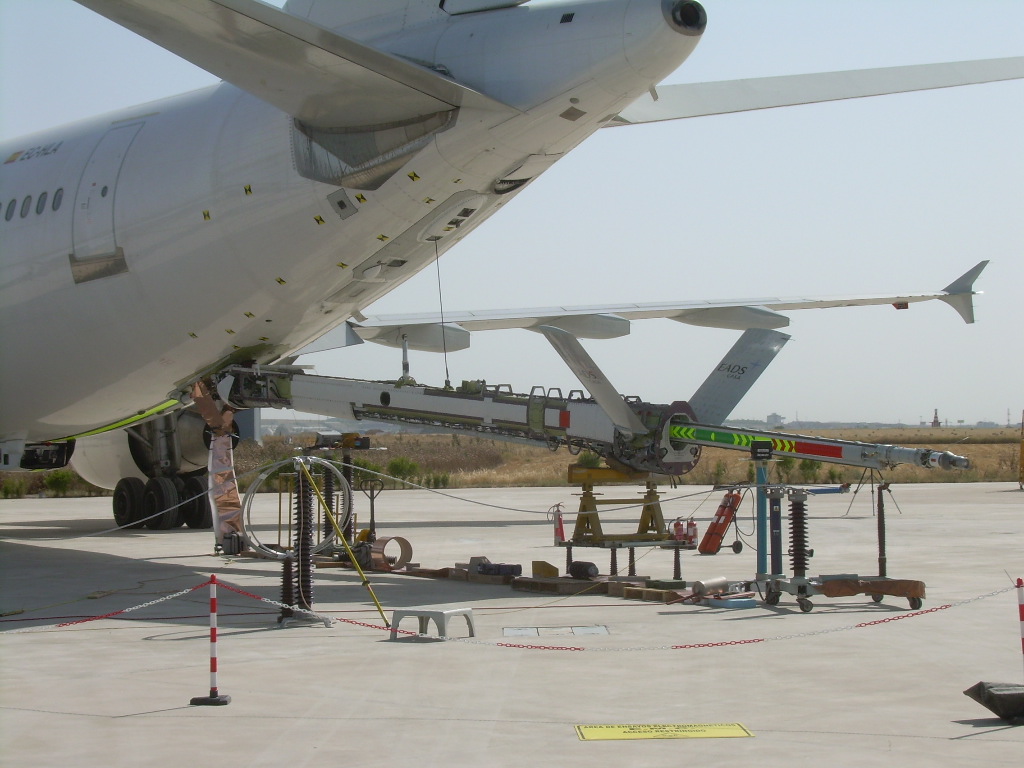 Aerial Refueling Boom System