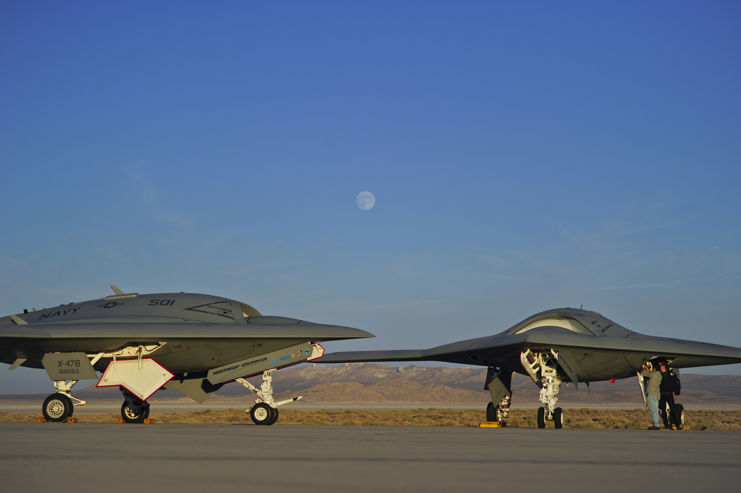 Photo of AV-1 + AV-2 on flight line