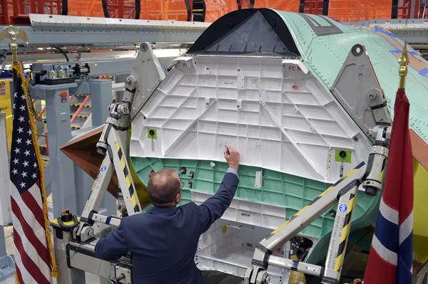 Delivery of First Norwegian F-35 Center Fuselage (c)