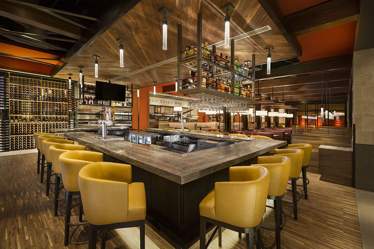 Del Frisco's Grille Pasadena Bar