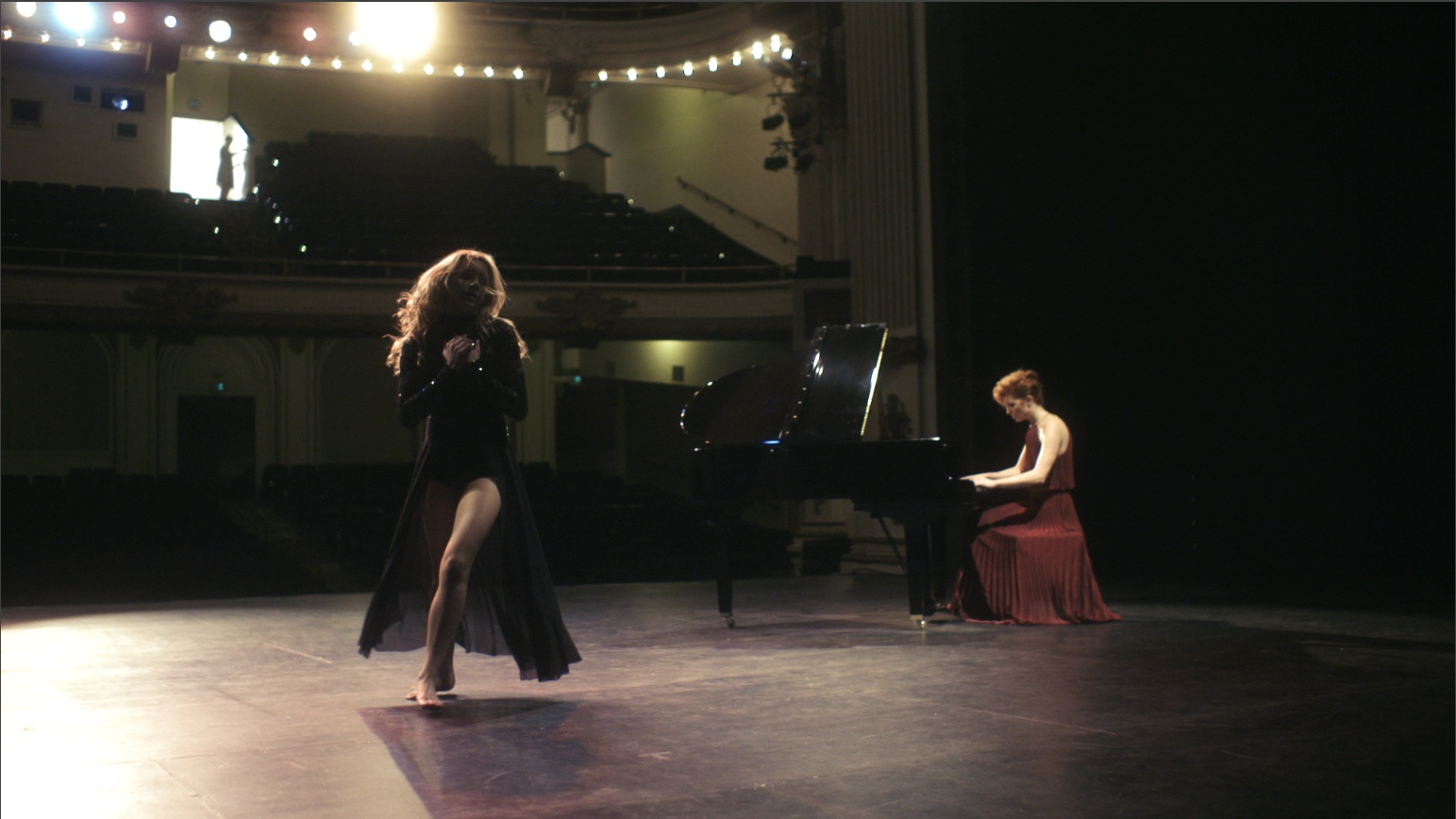 Chloedance-JessPiano2