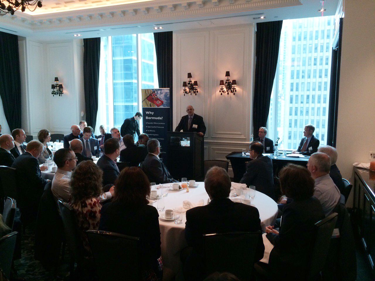 Selling Bermuda's business benefits