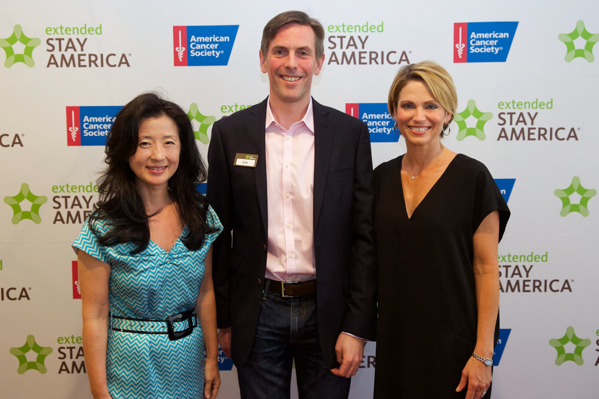 Amy Robach with Extended Stay America CMO Tom Seddon and ACS EVP Kris Kim