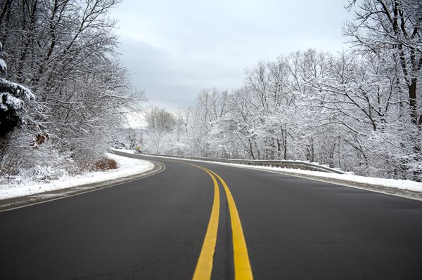 Clear winter road photo